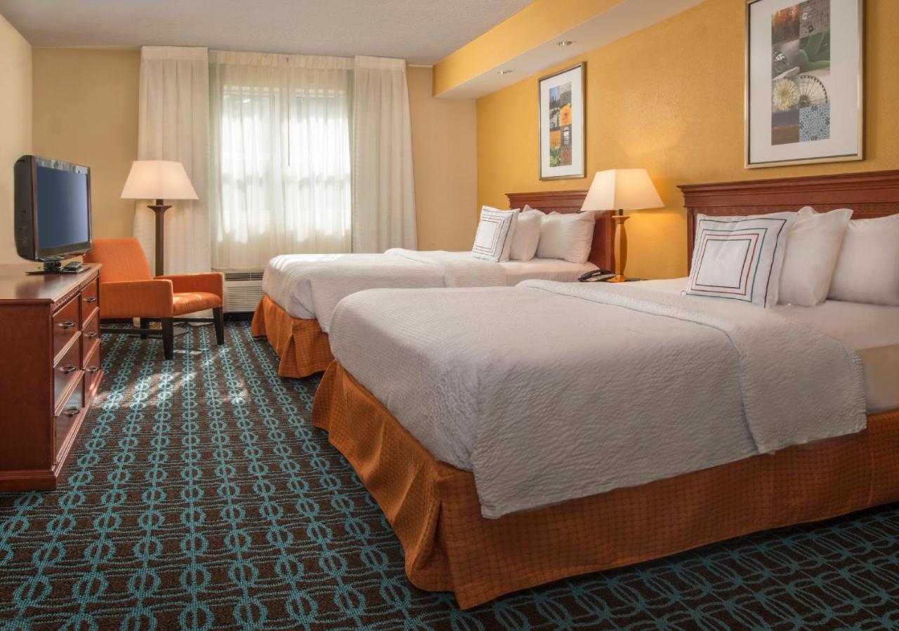 Fairfield Inn & Suites By Marriott Вільямсбург Екстер'єр фото