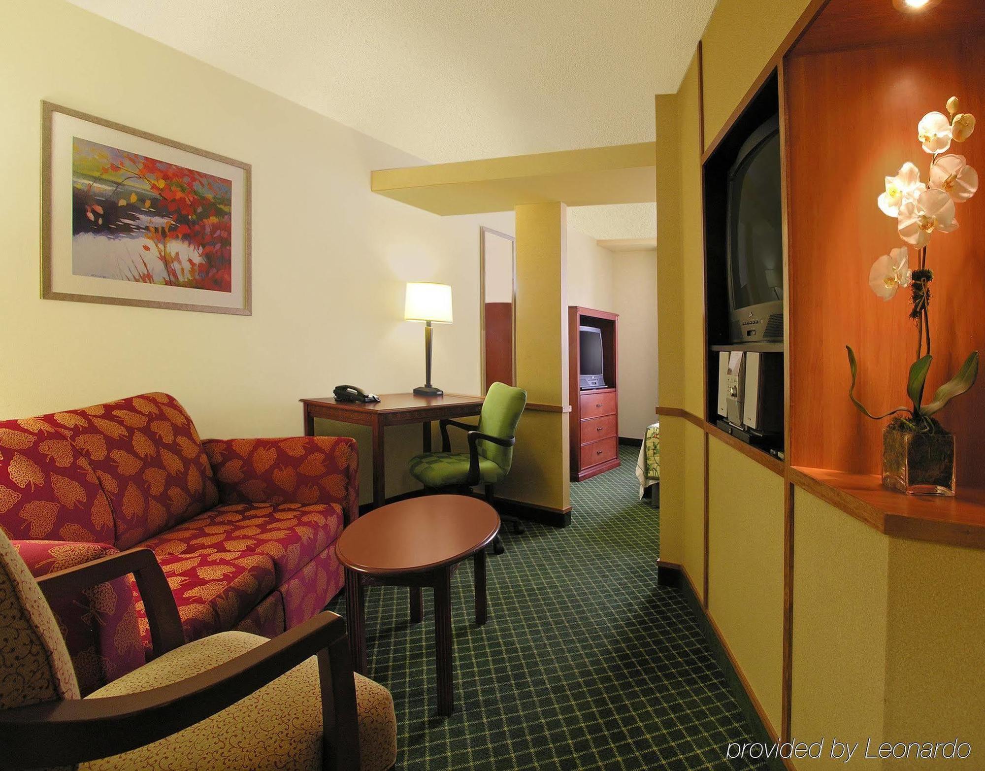 Fairfield Inn & Suites By Marriott Вільямсбург Екстер'єр фото